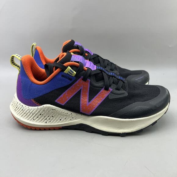New Balance Nitrel v4 Dynasoft Sneakers Women Size 7.5 B Black Comfort Sneakers - Picture 1 of 8